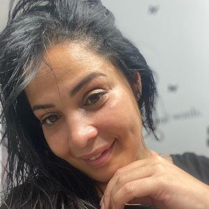 Meet your Posher, Catherine